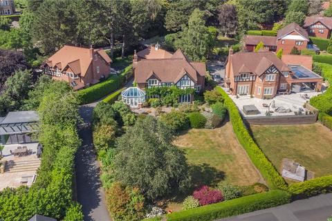 4 bedroom detached house for sale, Rossett Green Lane, Harrogate, North Yorkshire, HG2