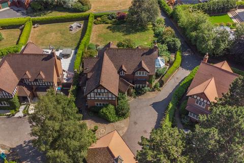 4 bedroom detached house for sale, Rossett Green Lane, Harrogate, North Yorkshire, HG2