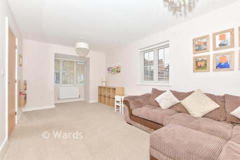 3 bedroom semi-detached house for sale, Harrier Drive, Ashford TN25