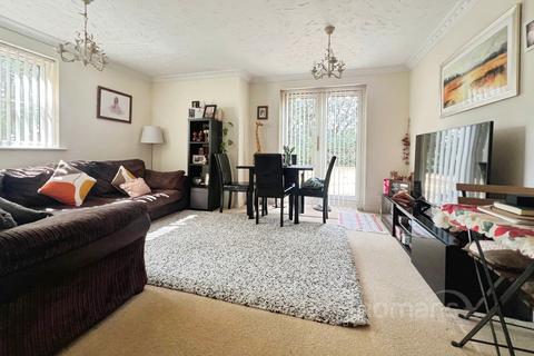 2 bedroom apartment for sale, Hamilton Place, Aldershot, Hampshire