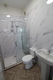 Studio to rent, Merridale Lane, Wolverhampton WV3