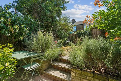 3 bedroom terraced house for sale, Park Grove Road, Leytonstone E11