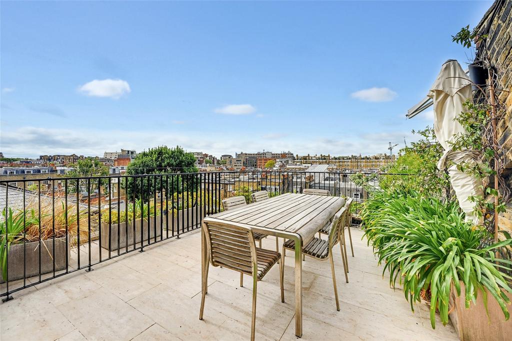 Apartment in London - View 3
