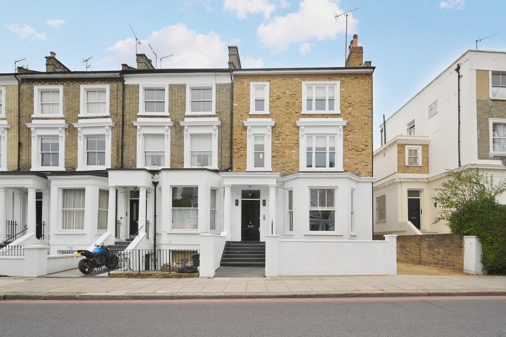 Apartment in London - View 5