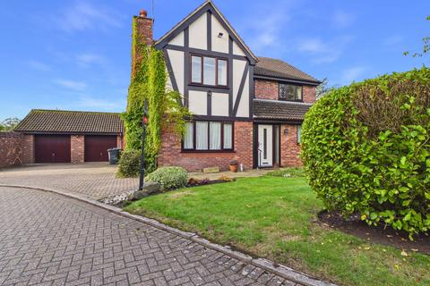 4 bedroom detached house for sale, Butterfield Gardens, Aughton, L39