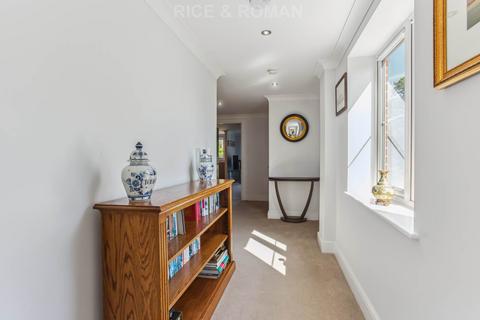 2 bedroom retirement property for sale, Rise Road, Ascot SL5