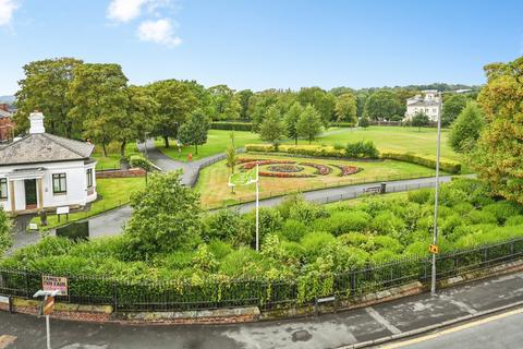 2 bedroom flat for sale, North Road, St. Helens, Merseyside, WA10
