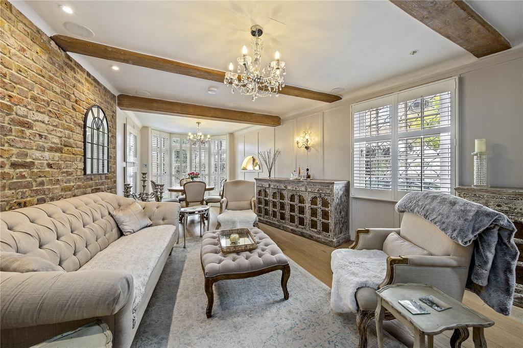 House in Surrey - View 3