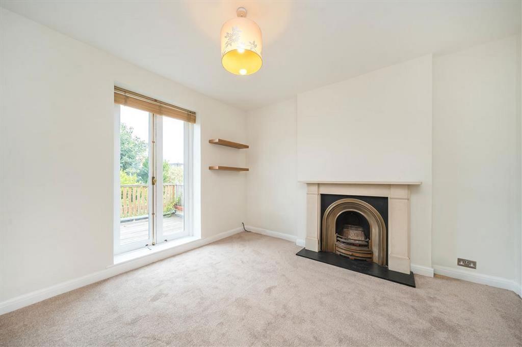Apartment in London - View 2