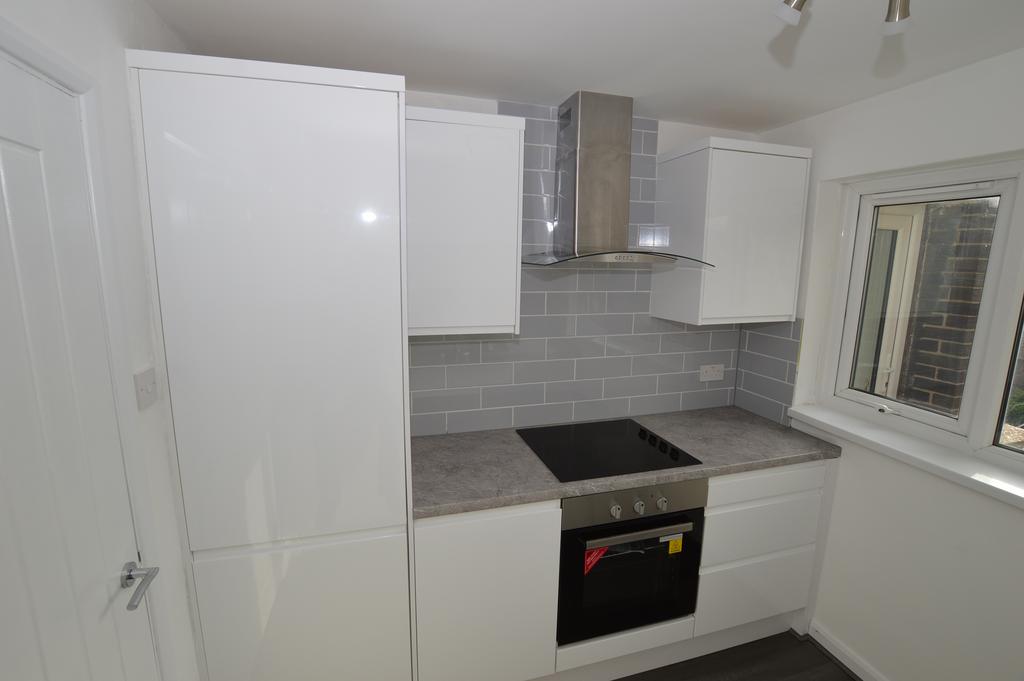 Apartment in Leeds - View 4