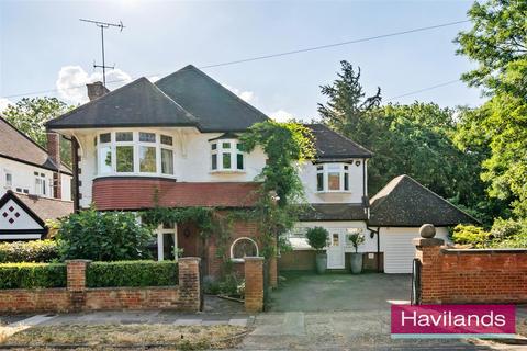 undefined, The Chine, Grange Park, London