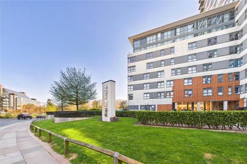 Studio for sale, Alencon Link, Hampshire RG21