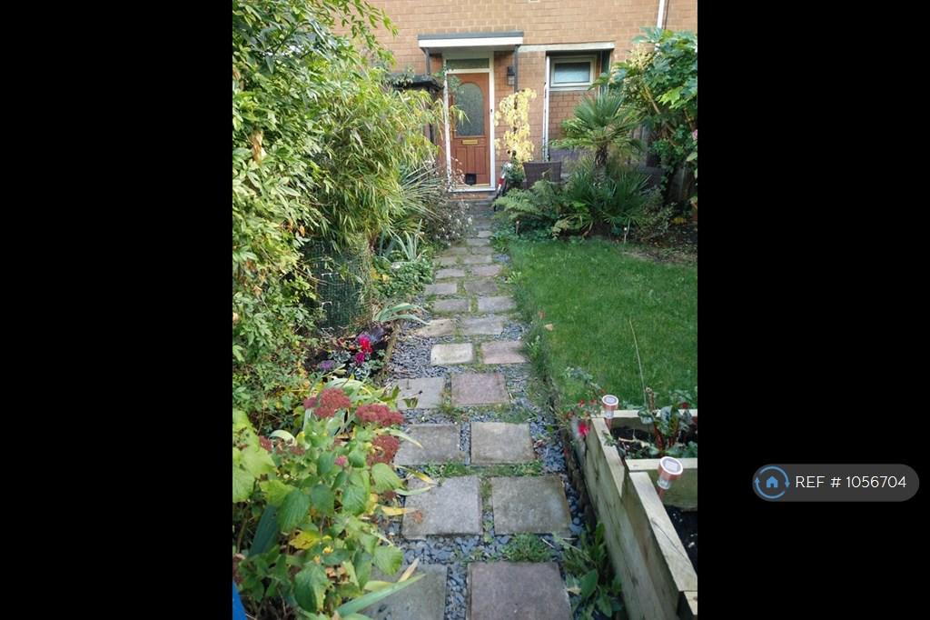 House in London - View 2