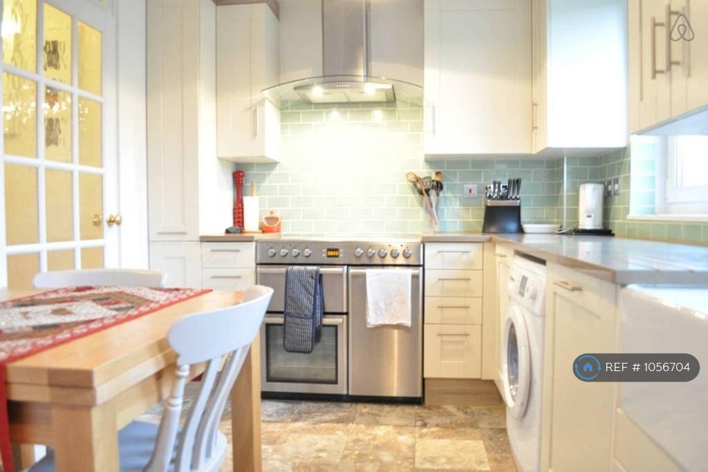 House in London - View 3