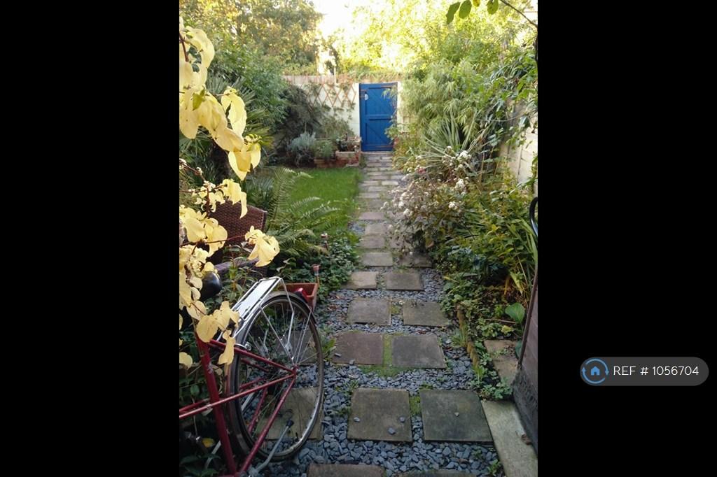 House in London - View 5