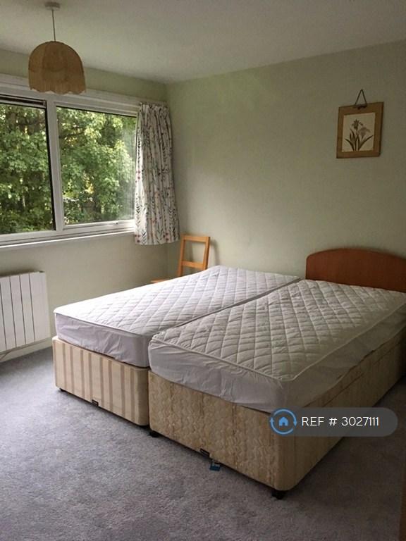 Apartment in Cambridge, Cambridgeshire - View 5