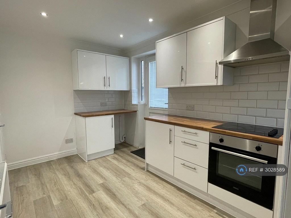 House in Leeds - View 2