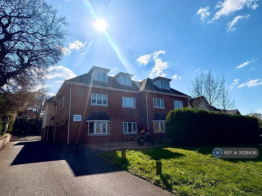 Apartment in Bournemouth - More