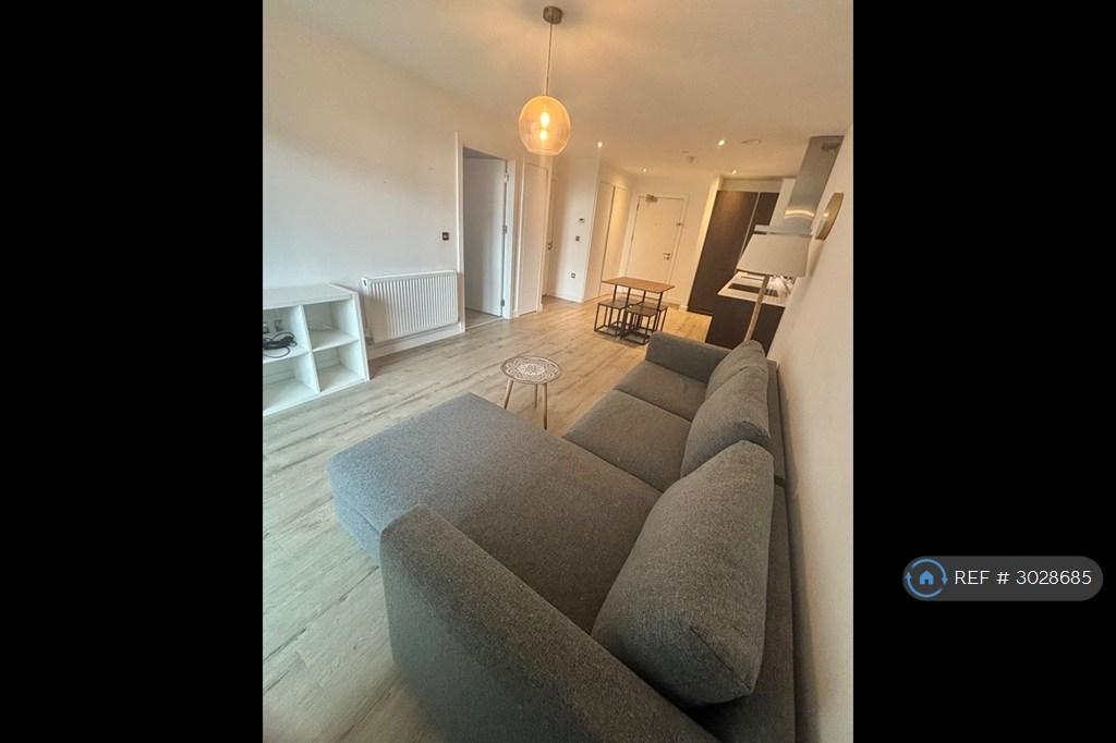 Apartment in Salford - View 3