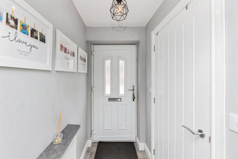 3 bedroom terraced house for sale, Cherwell Drive, Buttershaw, BRADFORD