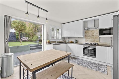 2 bedroom terraced house for sale, 3 George Close, Marlow, Buckinghamshire, SL7 1TR