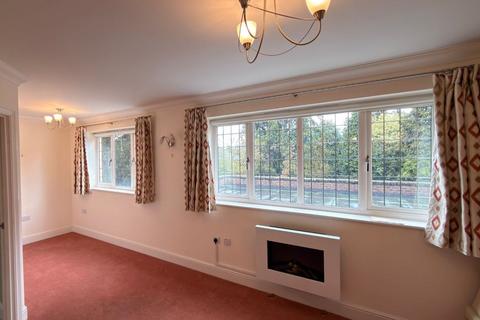 2 bedroom retirement property for sale, Flat 41 Ashcroft Place, Epsom Road, Leatherhead, Surrey, KT22 8RJ