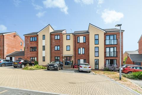 2 bedroom flat for sale, Wantage Place, Basingstoke