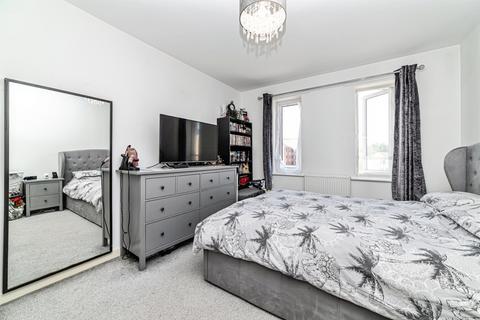 2 bedroom flat for sale, Wantage Place, Basingstoke