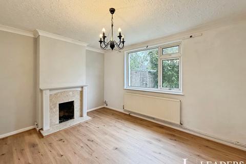 3 bedroom semi-detached house to rent, Fletcher Road, Ipswich, Suffolk, IP3