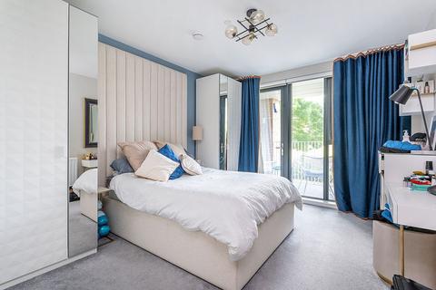 1 bedroom flat to rent, Lakeside Drive, Park Royal, London, NW10