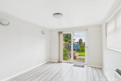 3 bedroom semi-detached house for sale, Trimdon Avenue, Middlesbrough TS5
