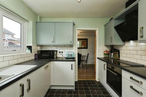 4 bedroom semi-detached house for sale, Braemar Road, Dunscroft, Doncaster