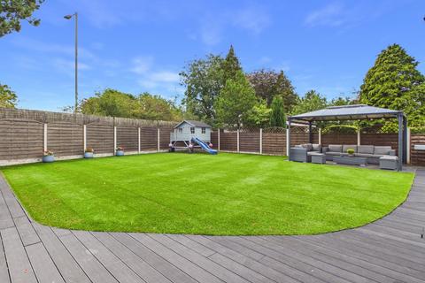 5 bedroom detached bungalow for sale, Turnpike Road, Aughton, L39