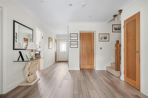 3 bedroom semi-detached house for sale, Holbrook Gardens, Aldenham