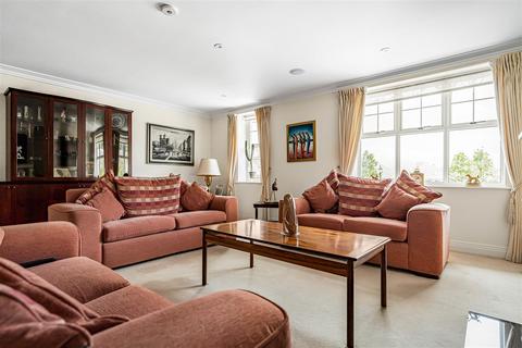 3 bedroom semi-detached house for sale, Holbrook Gardens, Aldenham