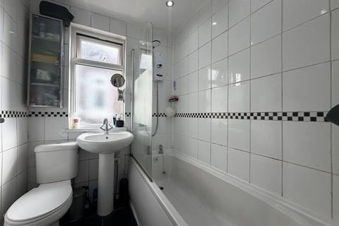 3 bedroom terraced house to rent, Downing Road, Bootle L20