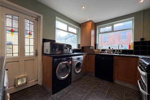 3 bedroom terraced house to rent, Downing Road, Bootle L20