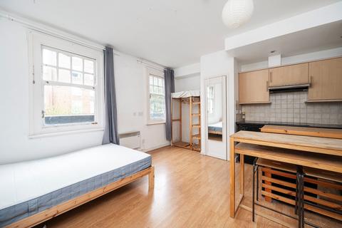 Studio for sale, Clarence Place, London, E5