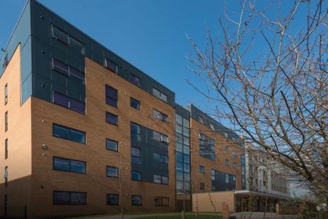 Studio to rent, Deluxe Studio, Poulosn House, Stoke-on-Trent ST4