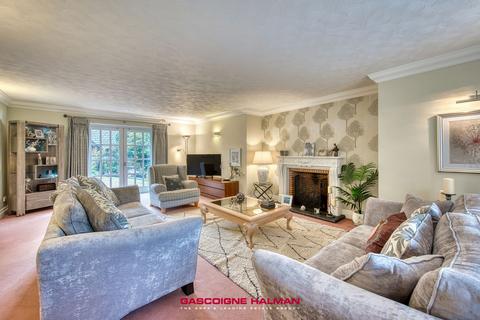 4 bedroom detached house for sale, Lodge Farm Close, Bramhall, SK7