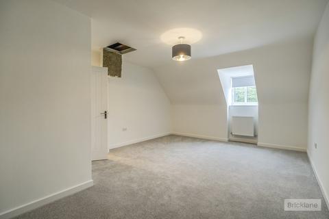 4 bedroom semi-detached house to rent, Bluebell Way, Shepshed, LOUGHBOROUGH