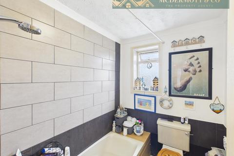 2 bedroom terraced house for sale, Ashton Road East, Failsworth