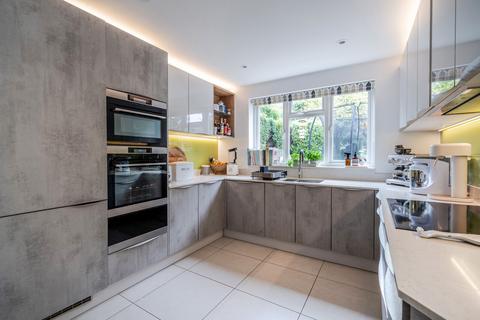 undefined, The Heronry, Walton-On-Thames, KT12