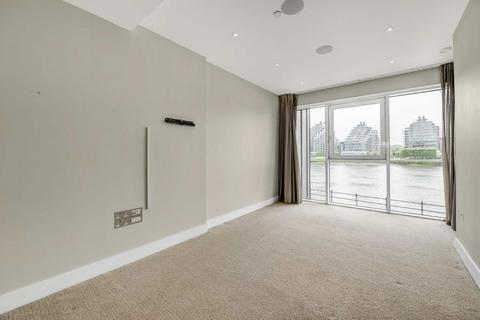 2 bedroom flat to rent, Central Avenue, London SW6