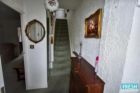3 bedroom semi-detached house for sale, St David Drive, Killay, Swansea, SA2