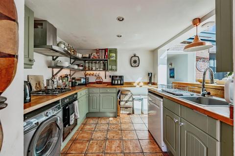 3 bedroom semi-detached house for sale, Sandy Lane, Crawley Down, Crawley