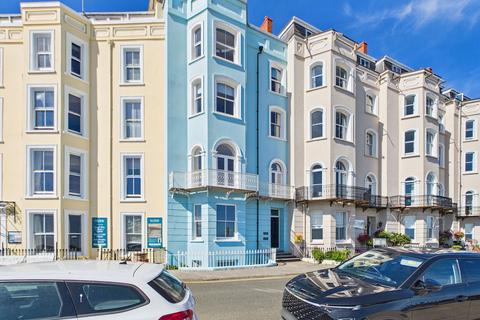 2 bedroom flat for sale, Esplanade, Tenby, SA70