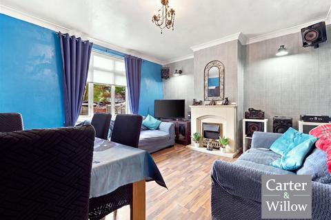 3 bedroom end of terrace house for sale, Crossway, Dagenham, Essex