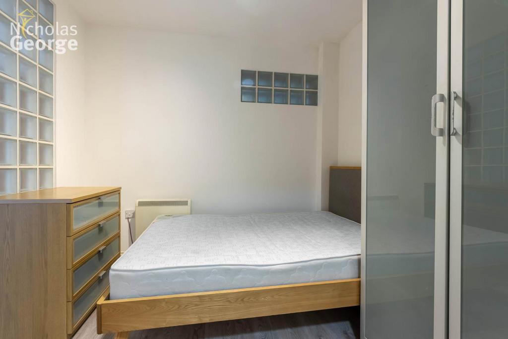 Apartment in BIRMINGHAM - More