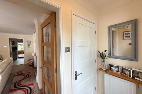 3 bedroom semi-detached house for sale, Jasmine Close, Manchester, M23